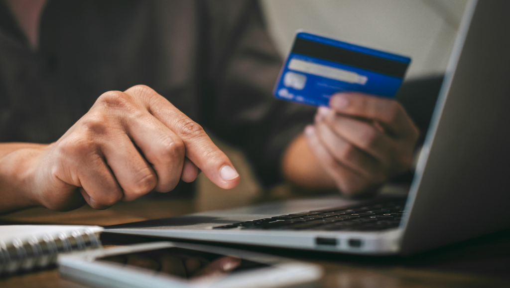Carding (Card Testing) in 2026: The Merchant Defense Playbook That Stops BIN Attacks Before They Reach Your Acquirer Comparison between modern card testing behaviour and genuine customer payment patterns.