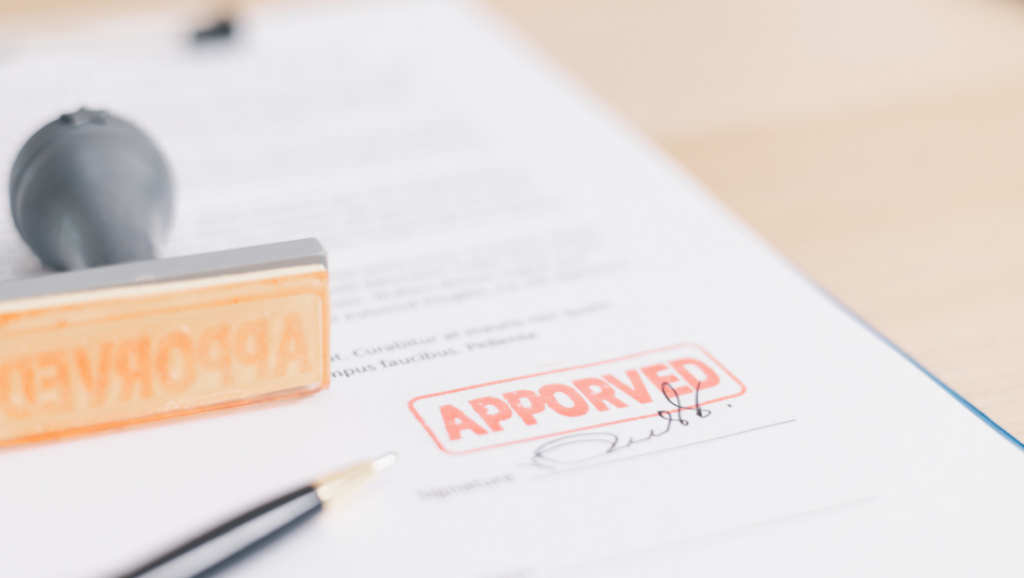 Diagram showing how advanced fraud models improve approval quality by reducing false positives.